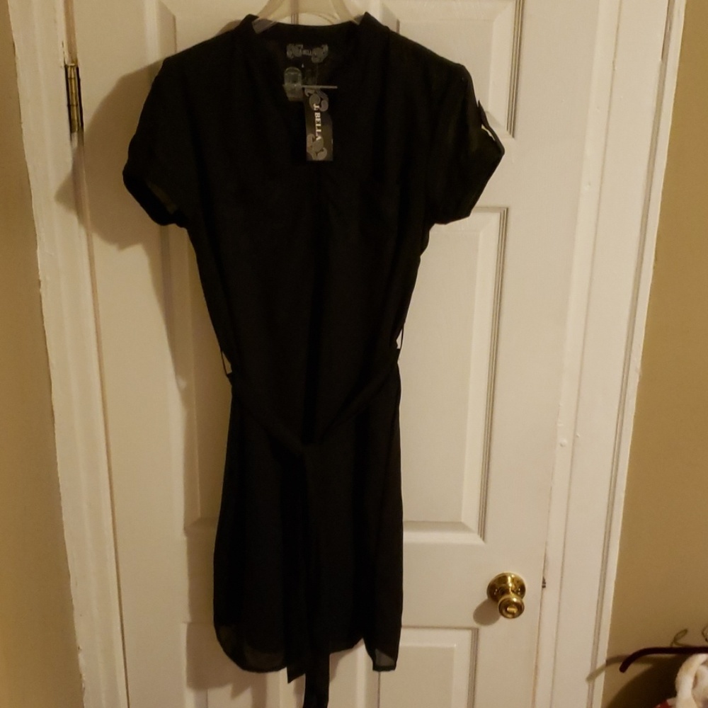 Women Black T-Shirt Dress with Belt